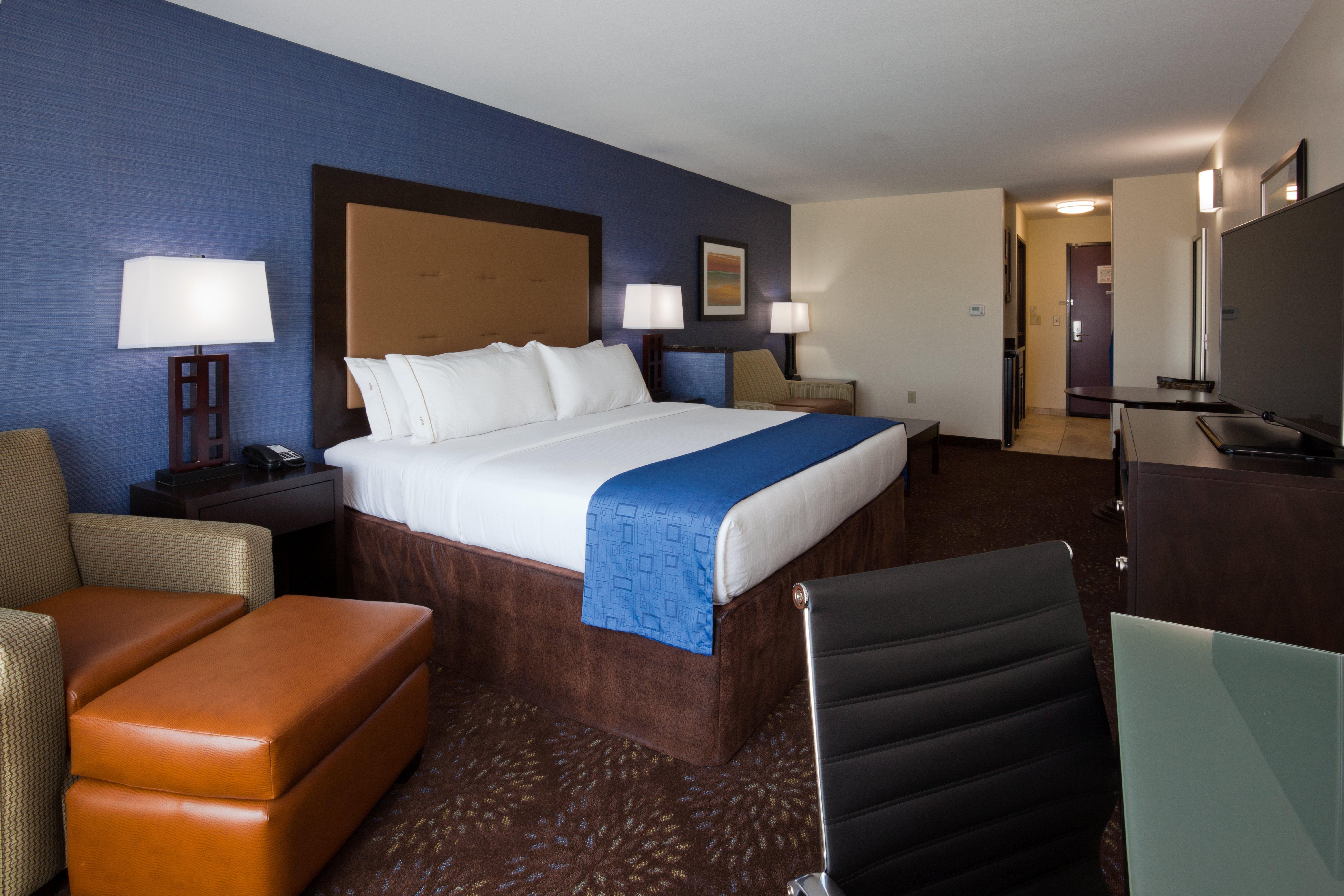 Holiday Inn Express & Suites Fort Dodge By Ihg Екстер'єр фото