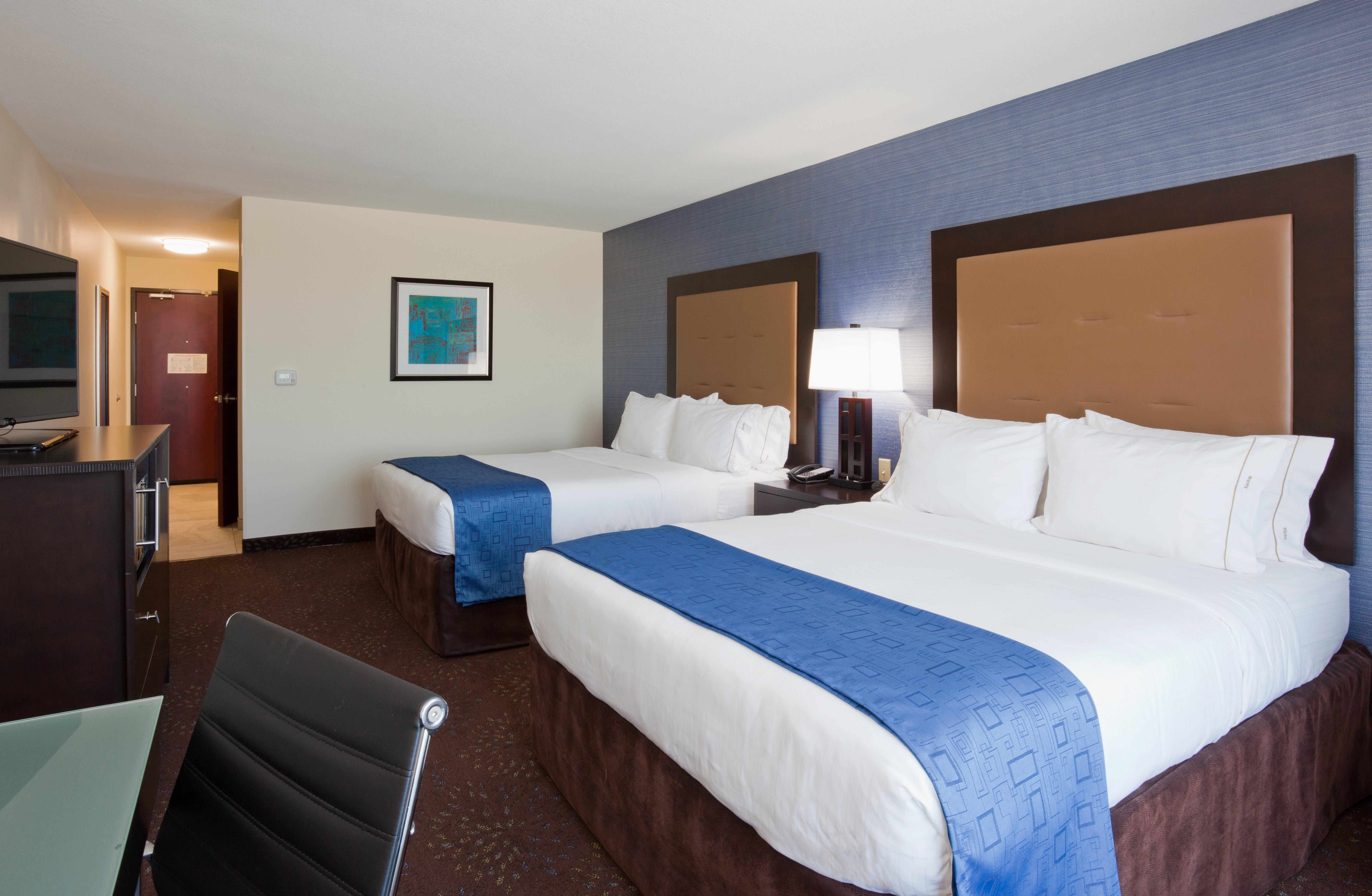 Holiday Inn Express & Suites Fort Dodge By Ihg Екстер'єр фото